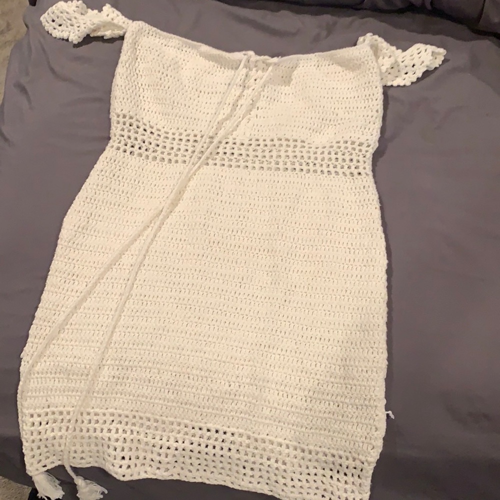 Vici- never worn cover up